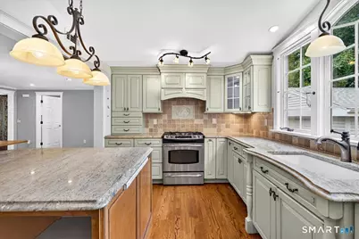 304 Davis Street, Hamden, CT 06517 - Photo 15