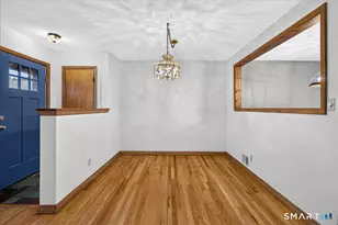 22 Robinwood Rd, Hamden, CT 06517 - Photo 9