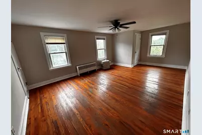 925 Meriden Road, Waterbury, CT 06705 - Photo 11