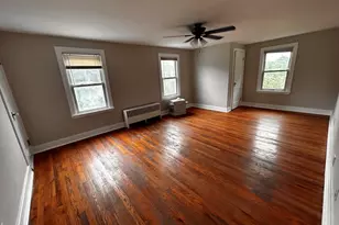925 Meriden Rd, Waterbury, CT 06705 - Photo 11