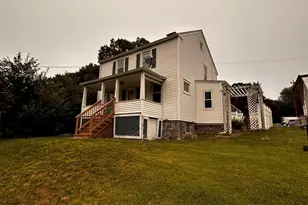 925 Meriden Rd, Waterbury, CT 06705 - Photo 17