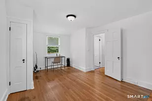 888 Racebrook Rd, Orange, CT 06477 - Photo 23