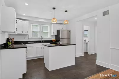 888 Racebrook Road, Orange, CT 06477 - Photo 15