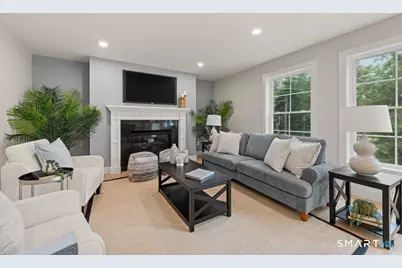 9 Beechwood Drive, Newtown, CT 06482 - Photo 11