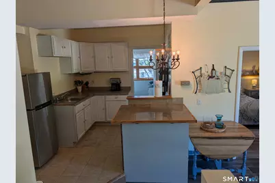 12 Smith Street, East Haven, CT 06512 - Photo 15