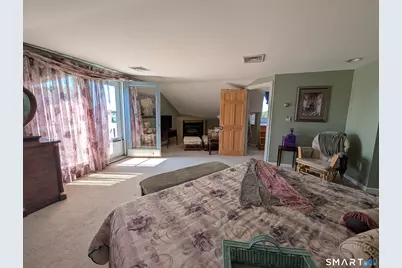 12 Smith Street, East Haven, CT 06512 - Photo 37