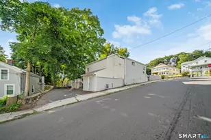 246 Wolcott St, Waterbury, CT 06705 - Photo 27