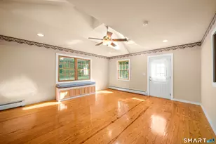 17 Queen St, Enfield, CT 06082 - Photo 11