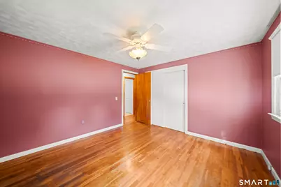 17 Queen Street, Enfield, CT 06082 - Photo 17
