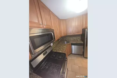 91 Strawberry Hill Avenue #128, Stamford, CT 06902 - Photo 11