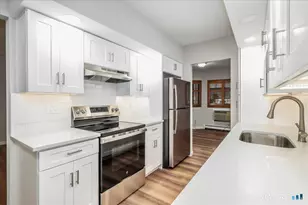 7 Tara Dr, Brookfield, CT 06804 - Photo 5