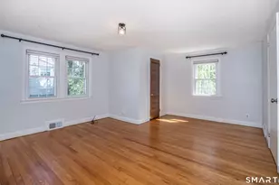 24 Colonial St, West Hartford, CT 06110 - Photo 17