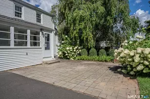 24 Colonial St, West Hartford, CT 06110 - Photo 25