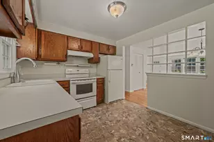 414 Robin Ct, Cheshire, CT 06410 - Photo 5