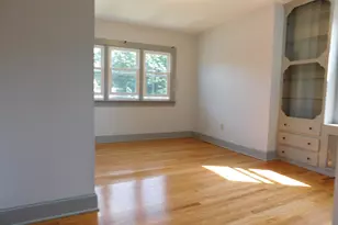 264 Broad St, Meriden, CT 06450 - Photo 9