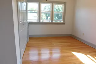 264 Broad St, Meriden, CT 06450 - Photo 13