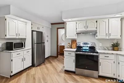 1503 Briarwood Court #1503, Rocky Hill, CT 06067 - Photo 7