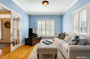 10 Crest View Dr, Middlefield, CT 06481 - Photo 3