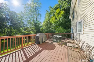 15 Butternut Dr, Bloomfield, CT 06002 - Photo 3