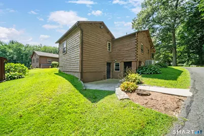 6 Meadow Brook Road, Newtown, CT 06470 - Photo 9
