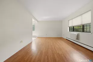357 Foxwood Ln, Milford, CT 06461 - Photo 3