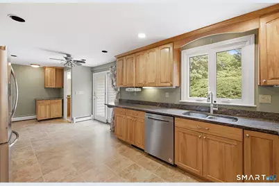 191 Hang Dog Lane, Wethersfield, CT 06109 - Photo 17