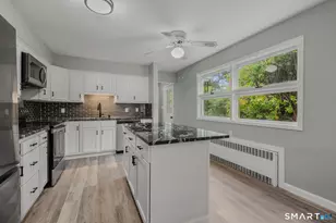 45 Mansfield Rd, New London, CT 06320 - Photo 15