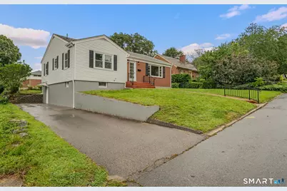 45 Mansfield Road, New London, CT 06320 - Photo 3