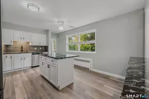 45 Mansfield Rd, New London, CT 06320 - Photo 11
