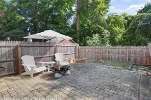 124 Lakeside Dr, Bristol, CT 06010 - Photo 27