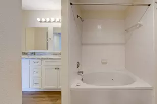 31 High St, East Hartford, CT 06118 - Photo 17