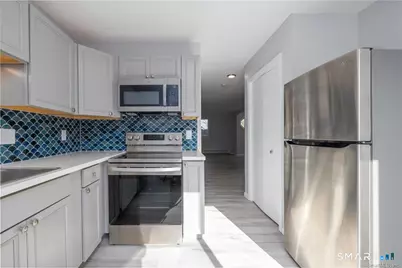 565 Clark Avenue #6, Bristol, CT 06010 - Photo 7