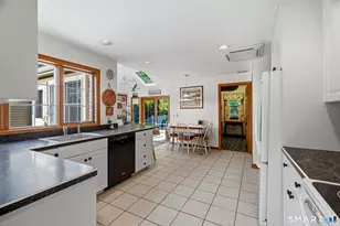 311 Brightwater Rd, Old Lyme, CT 06371 - Photo 9