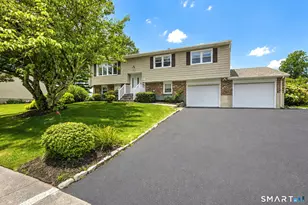 86 Honey Pot Rd, West Haven, CT 06516 - Photo 1