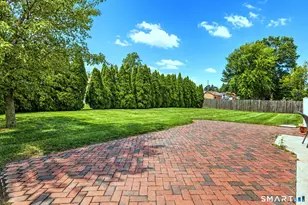 86 Honey Pot Rd, West Haven, CT 06516 - Photo 5