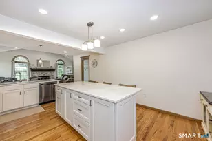 16 Sugar Hill Rd, North Haven, CT 06473 - Photo 7