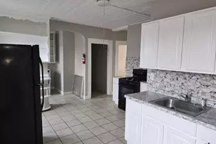 9 Woodlawn Terrace, Waterbury, CT 06710 - Photo 5