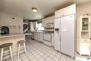 519 Ferry Rd, Orange, CT 06477 - Photo 11