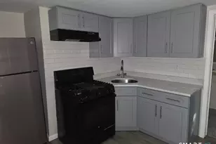 103 Catherine Ave, Waterbury, CT 06704 - Photo 3