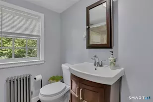 18 Welles Dr, Newington, CT 06111 - Photo 7