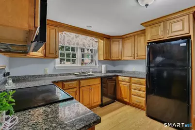 18 Welles Drive, Newington, CT 06111 - Photo 3