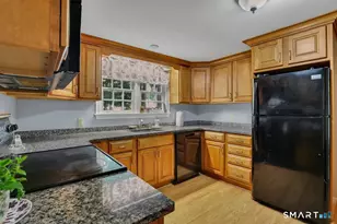 18 Welles Dr, Newington, CT 06111 - Photo 3