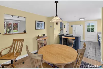 16 Quaker Lane, Waterford, CT 06375 - Photo 13