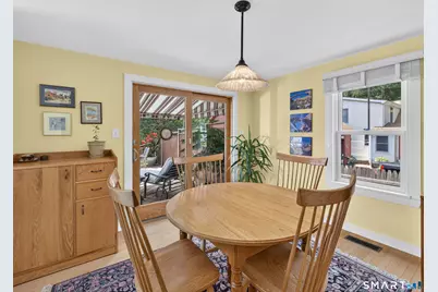 16 Quaker Lane, Waterford, CT 06375 - Photo 11