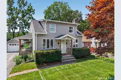 16 Quaker Lane, Waterford, CT 06375 - Photo 1