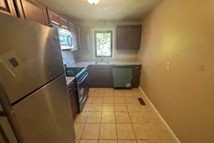 207 High Top Cir W, Hamden, CT 06514 - Photo 5