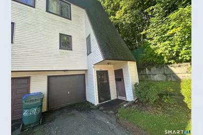 207 High Top Circle West #207, Hamden, CT 06514 - Photo 1