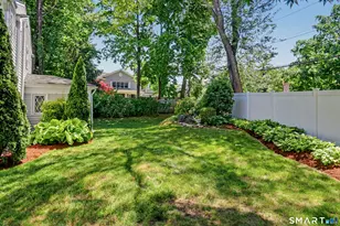 15 Le Grande Ave, Greenwich, CT 06830 - Photo 13