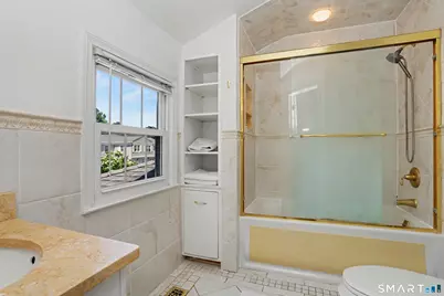 15 Le Grande Avenue #1, Greenwich, CT 06830 - Photo 11