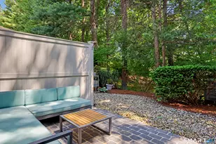 15 Le Grande Ave, Greenwich, CT 06830 - Photo 15